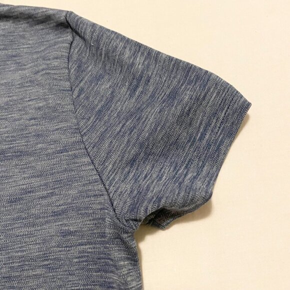 Under Armour Womens Shirt Size Small Heatgear Loose Tshirt Vneck - Picture 12 of 15